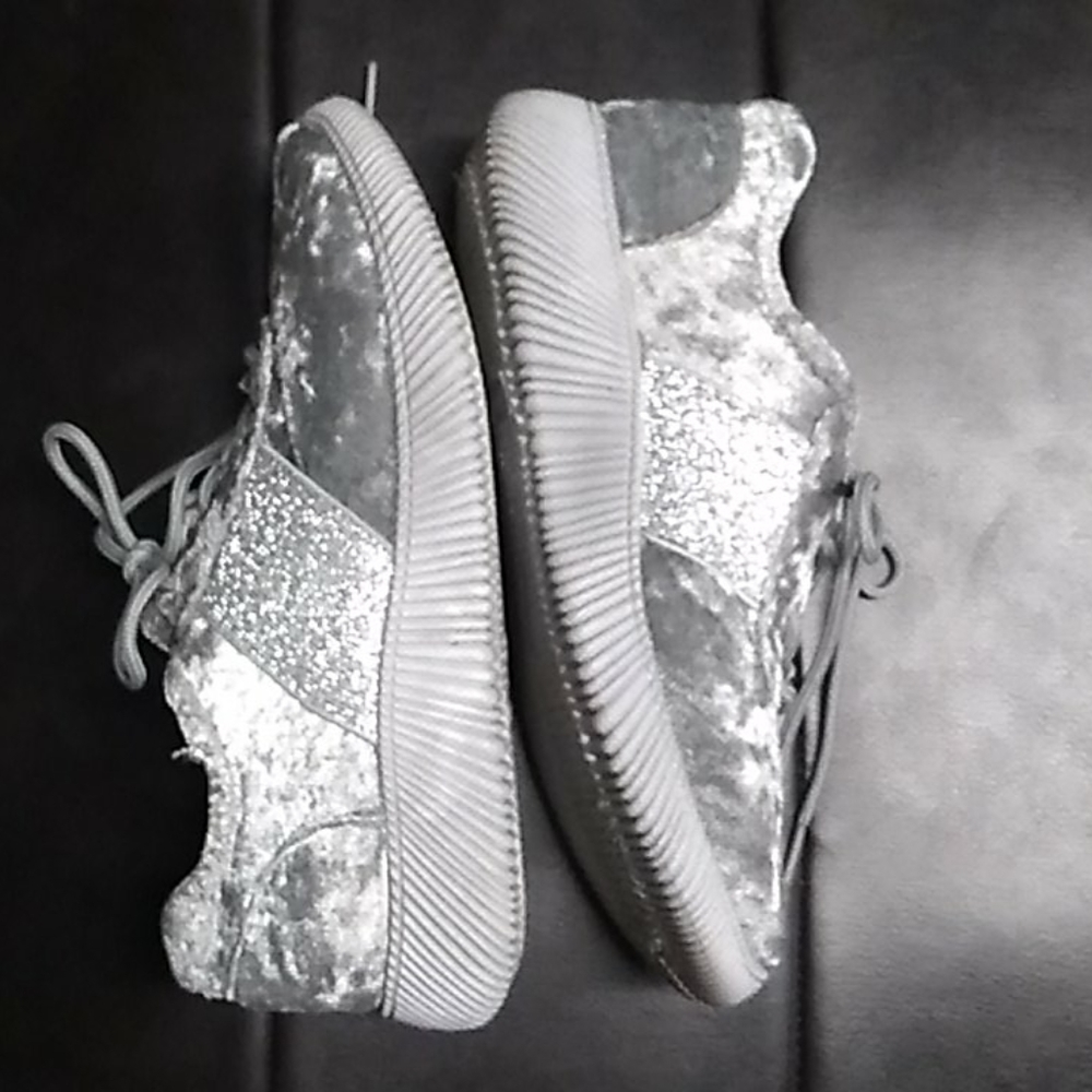 Slip-on Sneakers